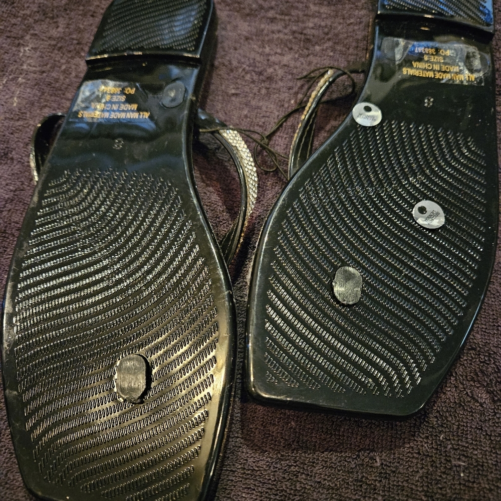 CHARLOTTE RUSSE SANDALS - Picture 2 of 2